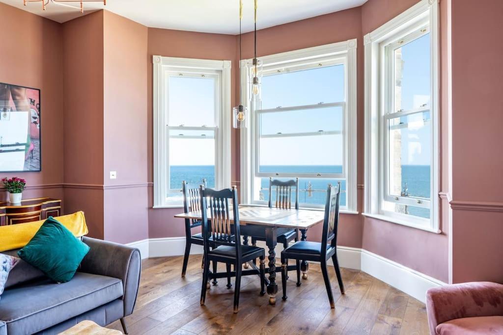Stylish Beachfront Apartment, Sweeping Ocean Views And Luxury Touches Herne Bay Esterno foto