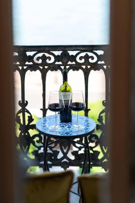 Stylish Beachfront Apartment, Sweeping Ocean Views And Luxury Touches Herne Bay Esterno foto