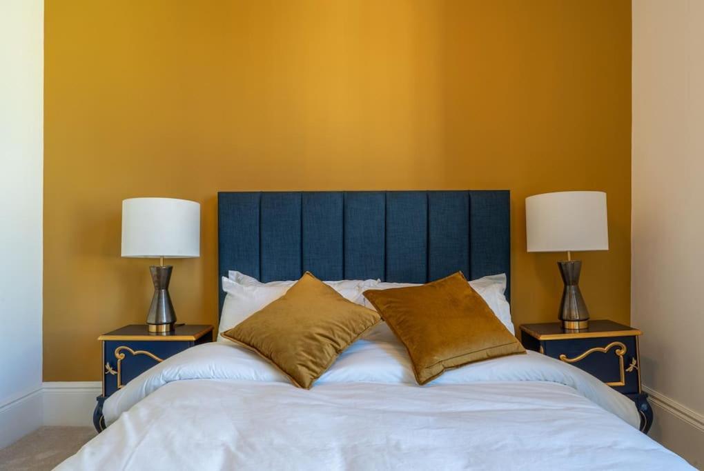 Stylish Beachfront Apartment, Sweeping Ocean Views And Luxury Touches Herne Bay Esterno foto
