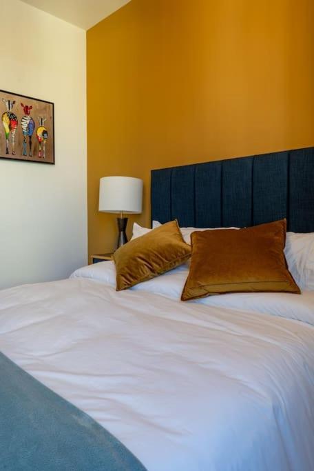 Stylish Beachfront Apartment, Sweeping Ocean Views And Luxury Touches Herne Bay Esterno foto